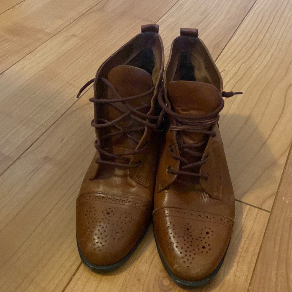 Calico Leather Lace Up Boots Sz 7.5